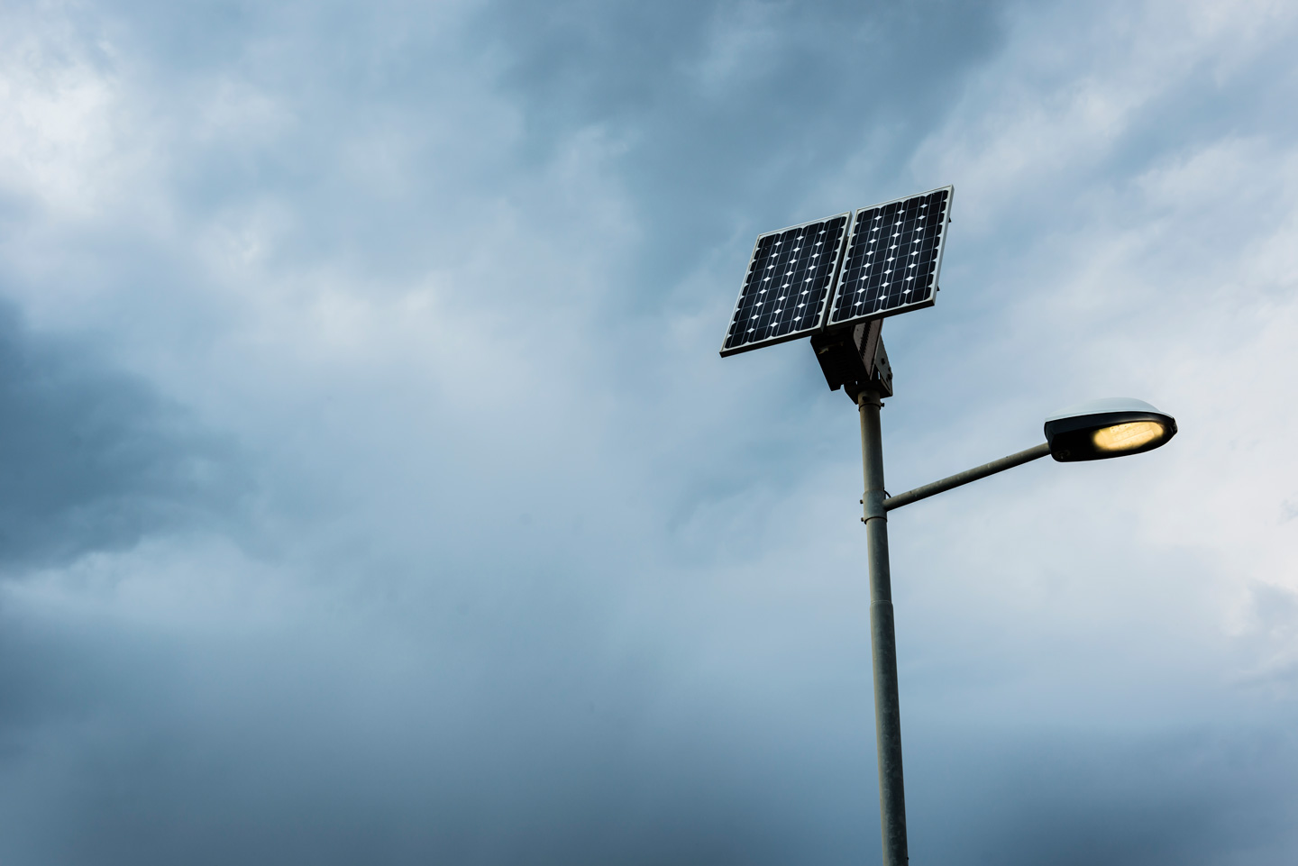 Уличный фонарь на столб Solar Street Light 3vpp